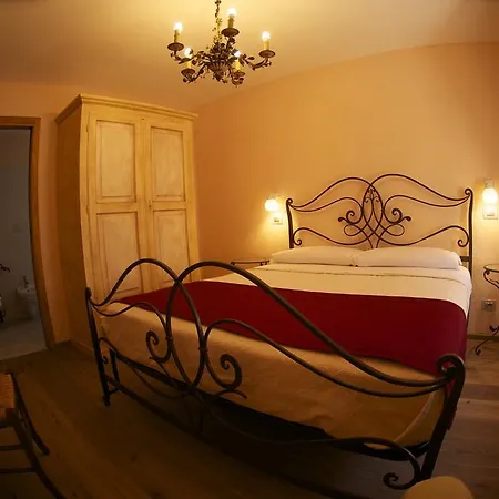 Corte Della Maddalena Busana