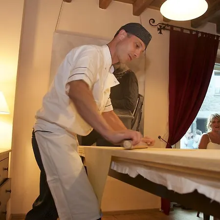 Bed & Breakfast Corte Della Maddalena Busana