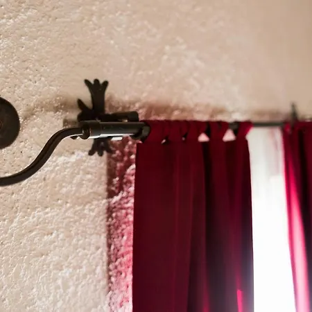 Corte Della Maddalena Bed & Breakfast Busana