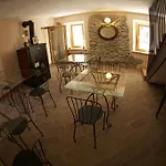 Corte Della Maddalena Bed & Breakfast Busana
